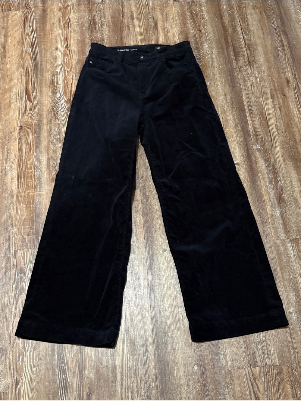 AG Adriano Goldschmied Saige Wide Leg Crop Pants Women's 25 in Black Velvet